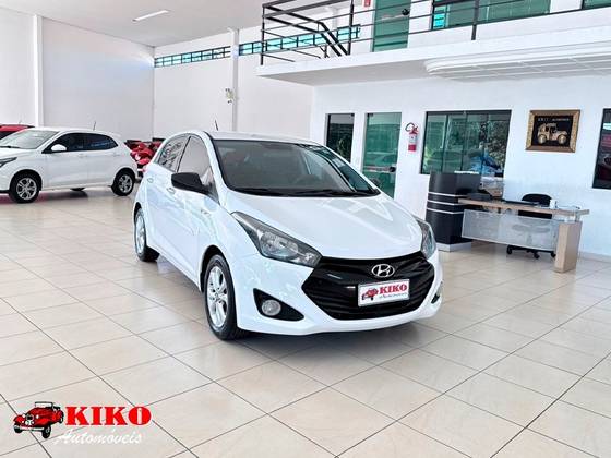 HYUNDAI HB20 1.0 COMFORT STYLE 12V FLEX 4P MANUAL HYUNDAI HB20 1.0 COMFORT STYLE 12V FLEX 4P MANUAL